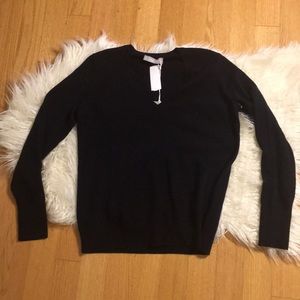 Cashmere sweater by Everlane in Black